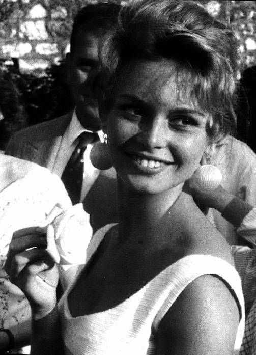 1953-05-festival_de_cannes-journee2-011-1