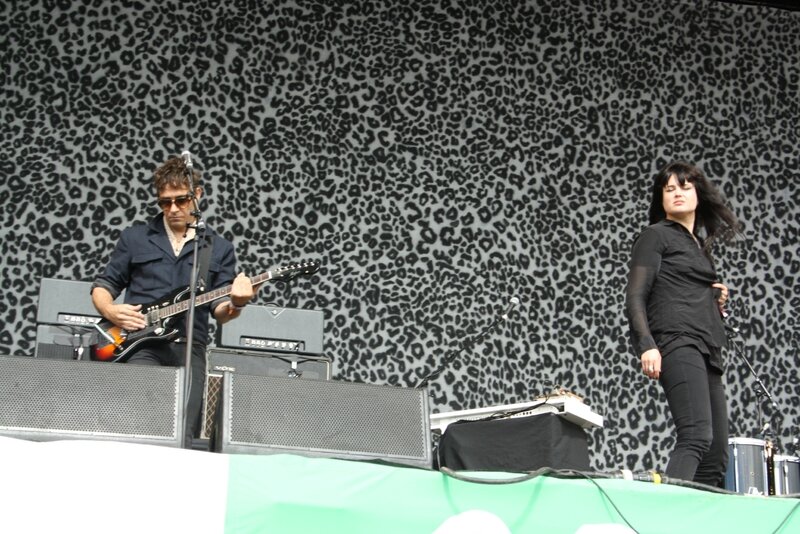 The Kills Glastonbury festival 2011 Pilton Other stage
