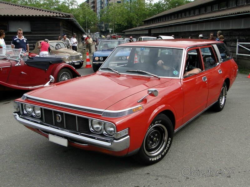 toyota crown 2600 custom wagon 1973 1974 a