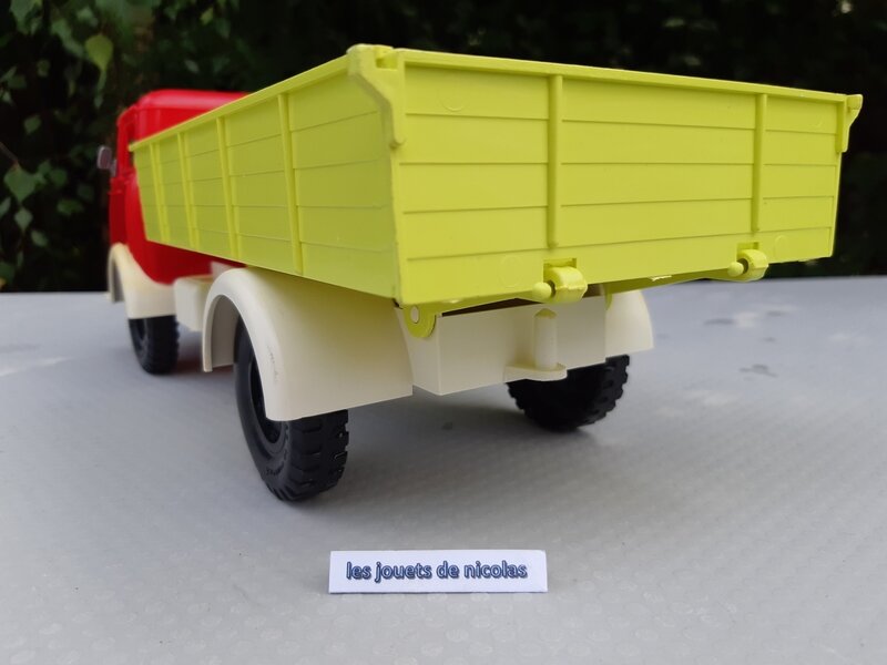 JB 00664
