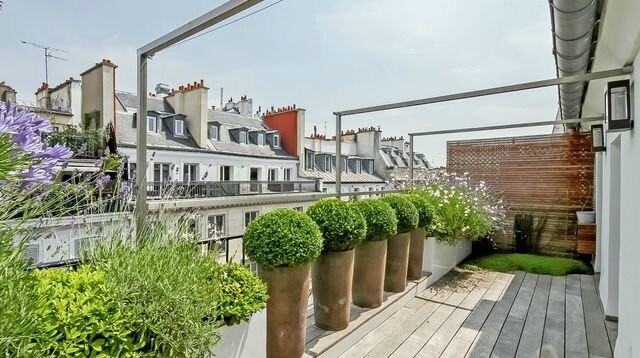 un-balcon-bien-amenage-a-paris-cote-maison-projets_5392485