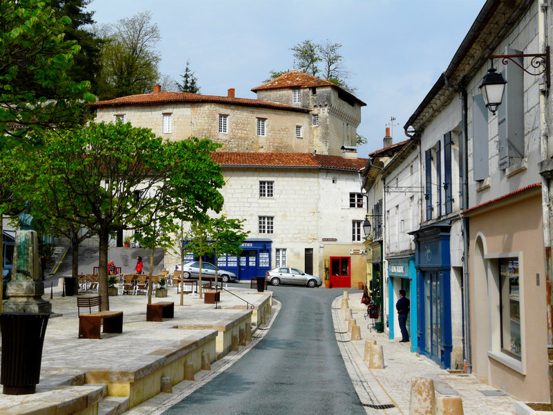 20-Aubeterre-sur-Dronne (13)