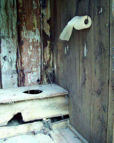 wc-ancien-interieur