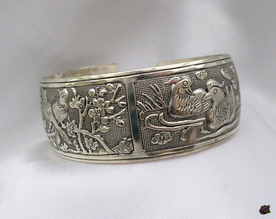 Bracelet Totem Tibétain Rigide Gravures Animaux Ajustable Argent du Tibet Unisexe