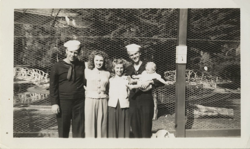 1943-santa_catalina-zoo-NJ_with_friends-030-1