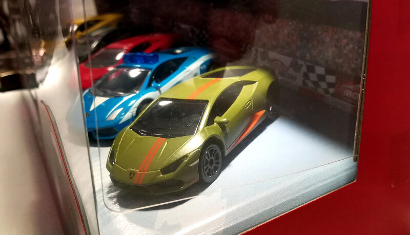 Lamborghini Huracán LP 610-4 Avio (Majorette)