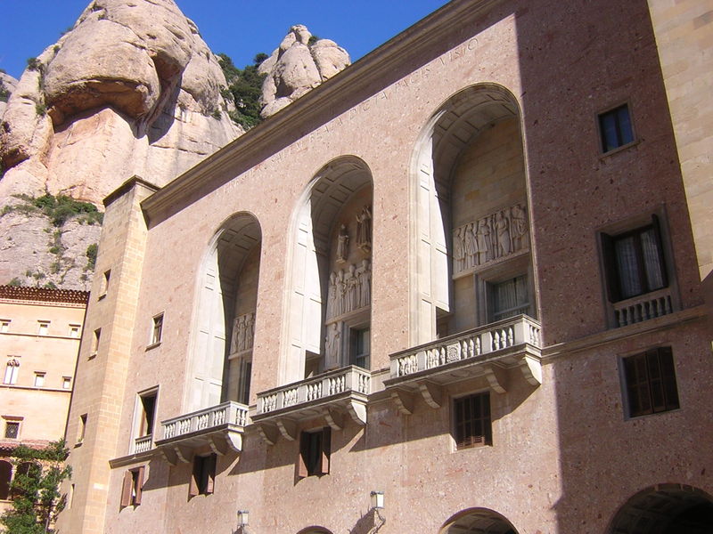 MONTSERRAT - LE MONASTÈRE