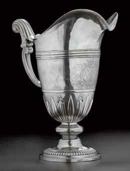 rare_aiguiere_a_crosse_en_argent_par_jean_buchet_rennes_1704_1706_d5455516h