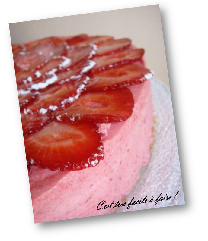 BAVAROIS_AUX_FRAMBOISES_SUR_GENOISE1