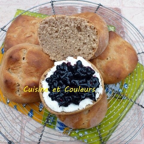 petit_pain_myrtilles