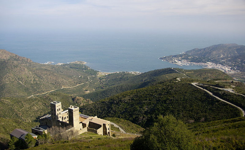 1024px-Monestir_de_Sant_Pere_de_Rodes_(El_Port_de_la_Selva)_-_15