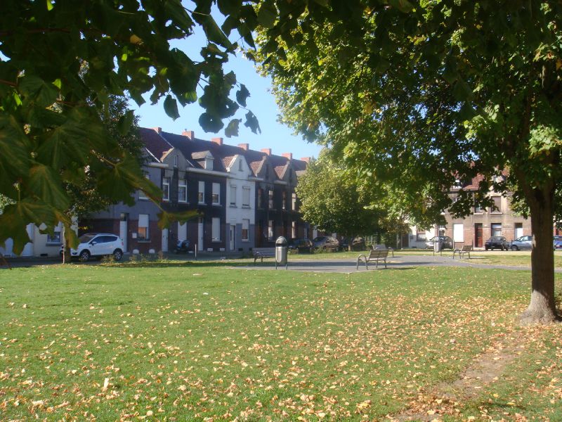 Hornu - Place Quinchon 1