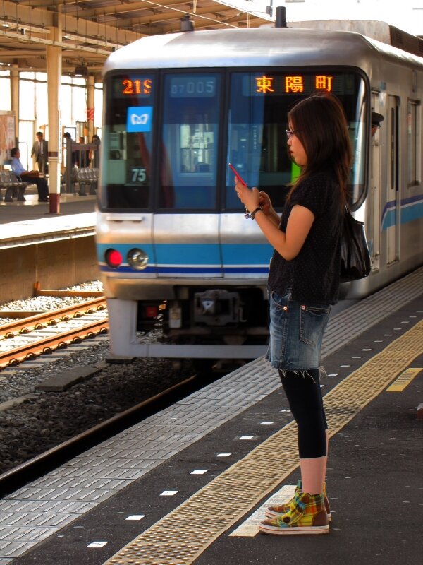 Tôkyô Metro 07系 girl, Nishi-Ogikubo eki