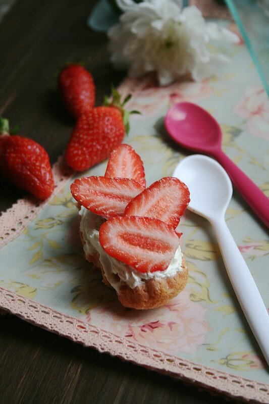 Bouchée de fraise chantilly 2