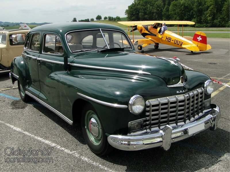 dodge-custom-sedan-1946-1948-1
