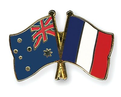 flag-pins-australia-france