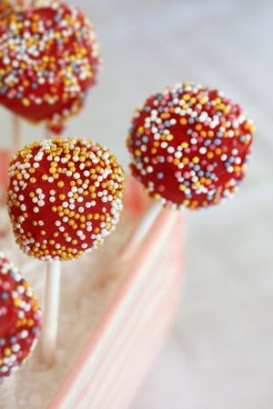 cake pops anniversaire blog chez requia