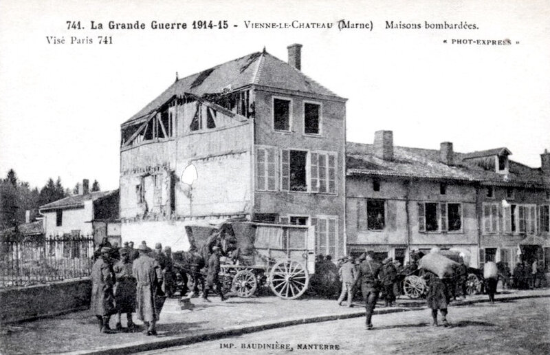 Vienne-le-Château, maisons bombardées