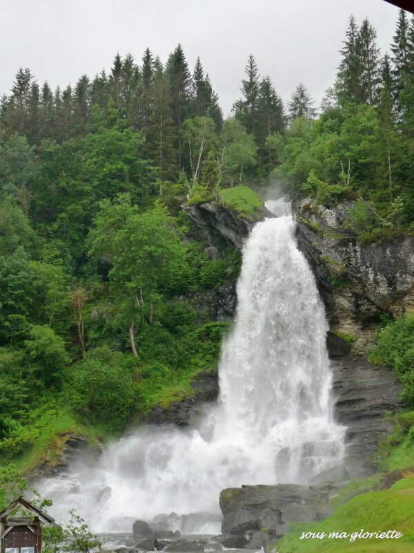 cascade de Fossatun
