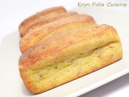 petits_cakes_pecorino_courgettes_noisettes1