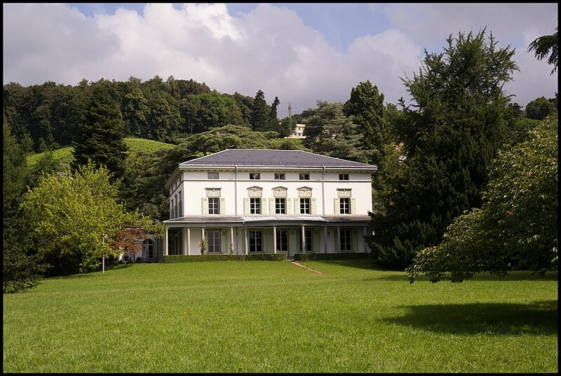 99-Villa-Chaplin