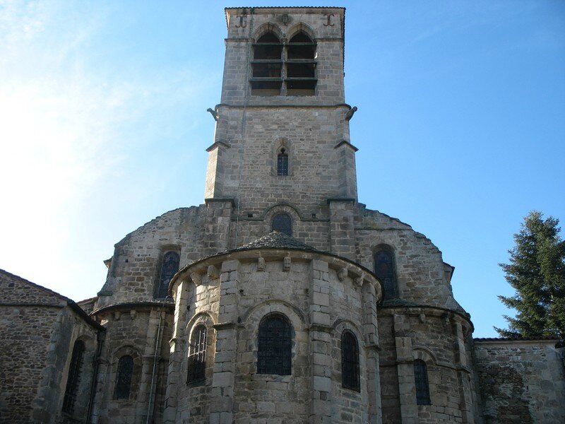 église Saint Pierre d'Arlanc