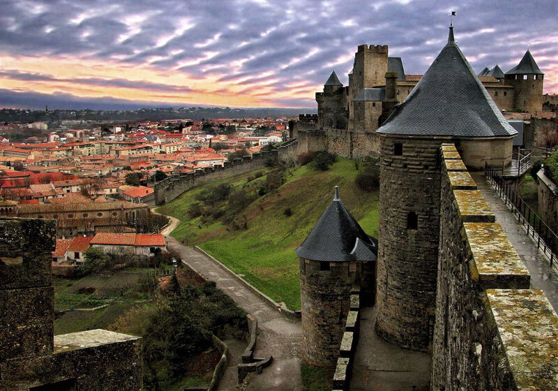 La-Belle-Carcassone-fortress-after-rain-000028949700_Large-slider