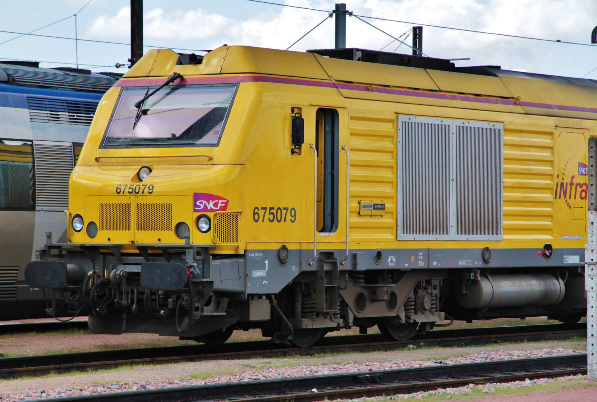 BB 75079 infra, dépôt de Bordeaux