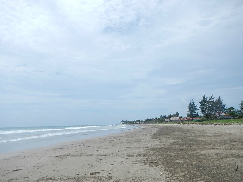 knew saung beach 012