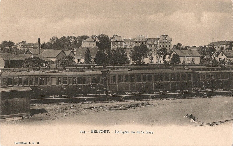 Belfort CPA Av Gare n°4X Gare Voies Wagons voyageurs