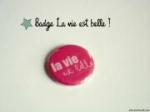 badge-la-vie-est-belle-180x135