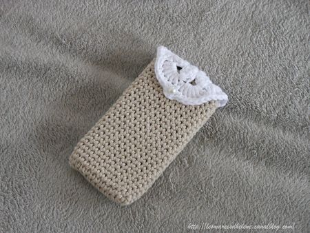 Crochet Etui Smartphone Iphone 05