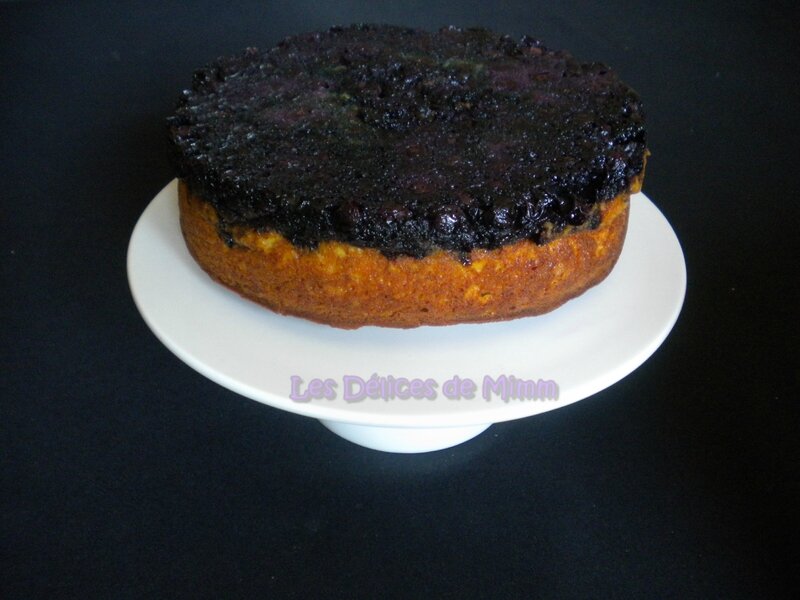 Gâteau renversé aux myrtilles