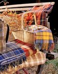 Bright-Yellow-And-Assorted-Tartans-HTOURS1006-de