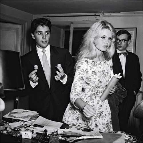 1958-10-08-olympia-premiere_brigitte-avec_distel-021-1