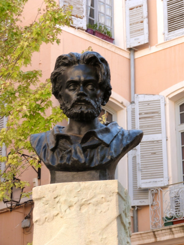 P1930755