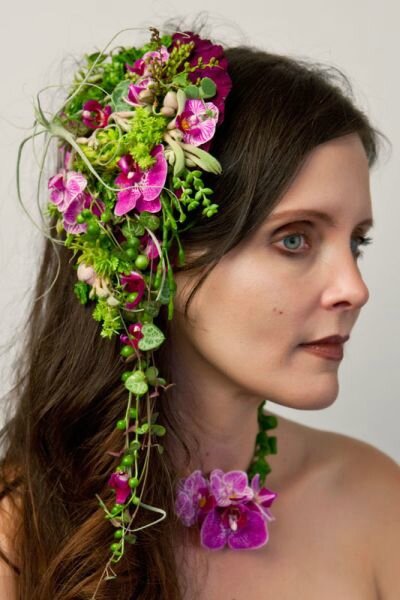 botanical-headpiece-and-necklace-Françoise-Weeks[1]