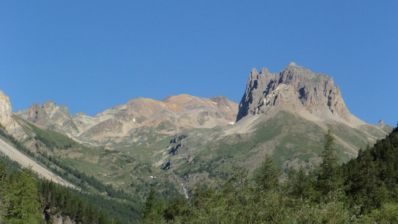 Vallée étroite et Mt Thabor