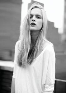 Mirte_Maas_by_Maxim_Repin__1_