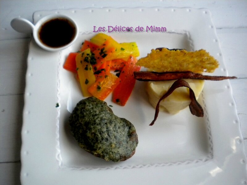 Filet d’agneau en croûte d’herbes et carottes anciennes glacées 3