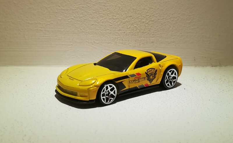 Chevrolet Corvette C6 (Hotwheels) (2)