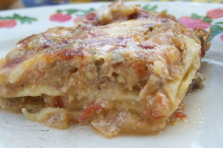 Lasagnes aux aubergines et à la ricotta gratinées au gorgonzola recettes Lasagnes bolognaise à la béchamel de ricotta