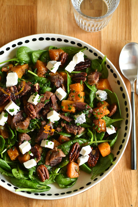 Salade jeunes pousses d'épinards, butternut rôtie, gésiers & chèvre frais
