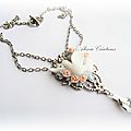 Collier Roses et Colombe