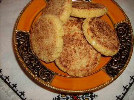 Harcha farcie au fromage et olives noirs recettes merci beaucoup