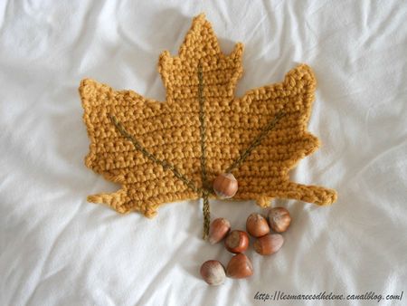 Crochet feuille erable