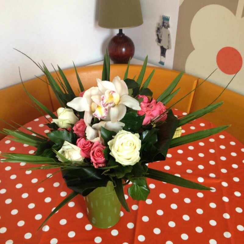 13-Bouquet de fleurs-tapisseire Orla Kiely