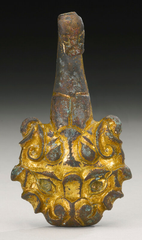 A gilt-bronze belt hook, Han dynasty (206 BC-220 AD)2