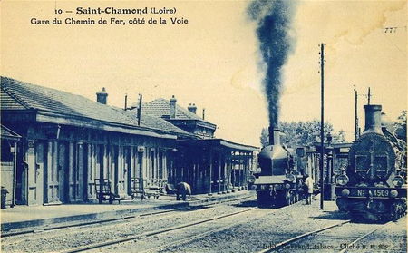 gare_St_Cham_c_t__voie_loco