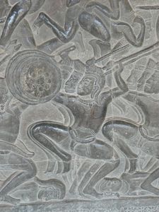 Bas_relief_Angkor__guerrier